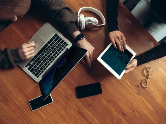 Do You Know Smartest New Tech And Gadgets For Men In 2024!