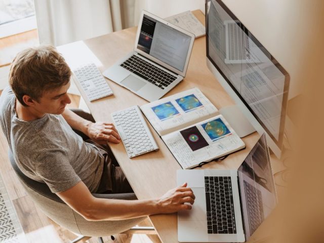 Why Small Businesses Should Use Cloud Computing Today